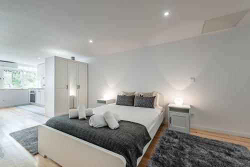  GuestReady- Marys Den in Porto