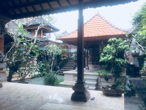 

BRON'S Guest house