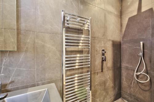 70 - Authentic Parisian Flat - image 5