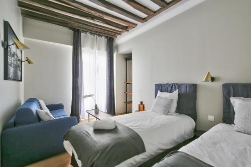 70 - Authentic Parisian Flat - image 3