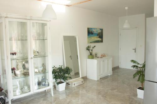 Lux House Olga - image 7