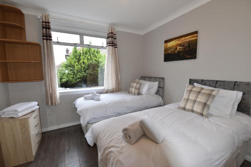 Sighthill 3 Bedrooms with Private Garden, Эдинбург (фото 3)