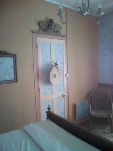 1 double bed