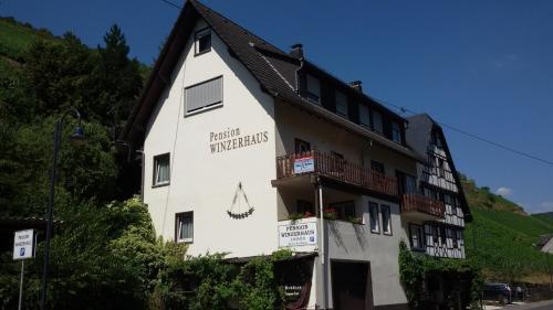 B&B Bacharach - Hotel Pension Winzerhaus - Bed and Breakfast Bacharach