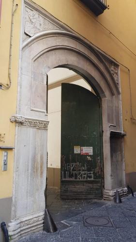 Palazzo 15 Napoli, Neapel (Foto 2)