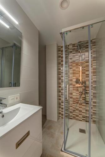 Hostal Lar - image 3