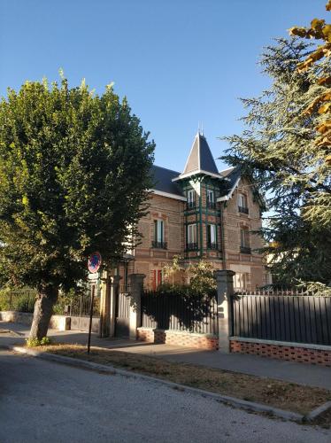 Calme et repos en ville - Pension de famille - Châlons-en-Champagne