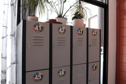 Alternative Creative Youth Hostel Barcelona - image 11