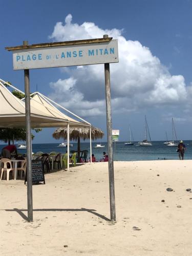 Agréable cocon à la Marina de la pointe du bout (Agreable cocon a la Marina de la pointe du bout) in Les Trois Ilets