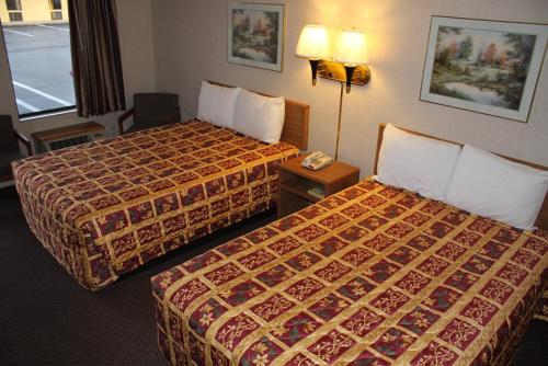 Budget Host Inn Bristol - image 6