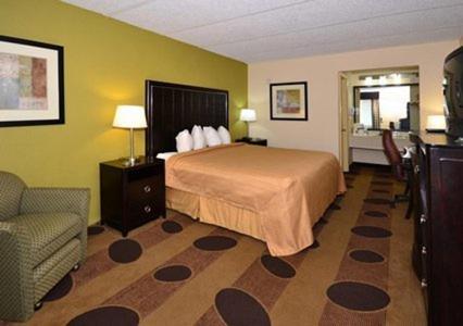 Quality Inn Greenwood Hwy 25 photo