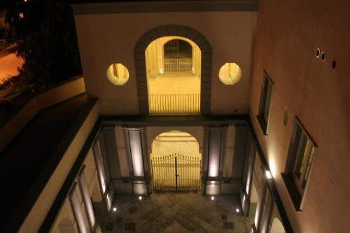  Villa Avellino Historic Residence in Pozzuoli