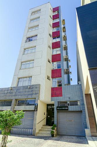 Exterior view of Villa Neves Residence