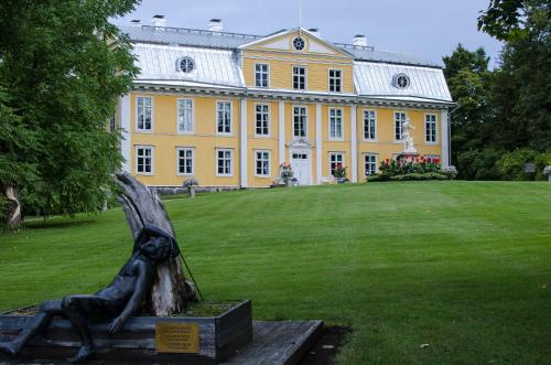 Mustion Linna / Svartå Manor