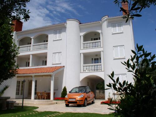  Apartments Paloma Blanca, Pension in Medulin