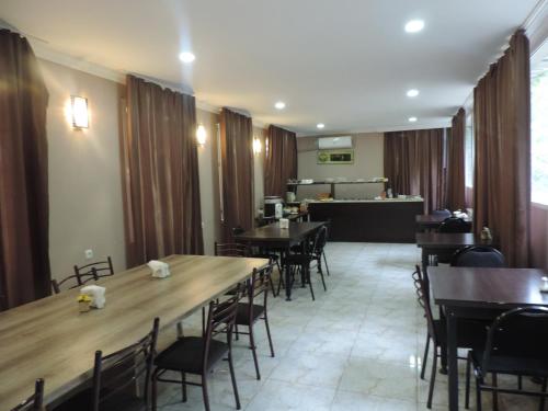 Kokous-/juhlatilat, Alma-Ata Hotel in Borjomi