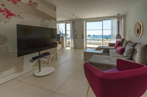 Photo 11 One Ibiza Suites