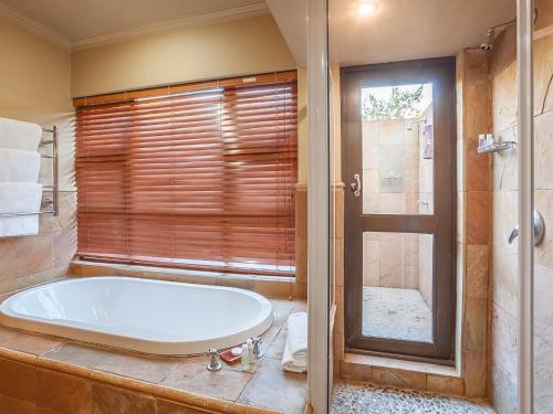 Kloofzicht Lodge & Spa Room Type - Executive Suite