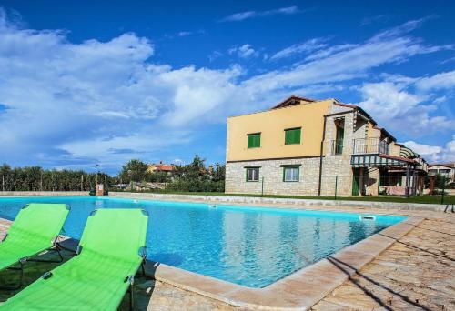  Lanza Gedici with pool, Pension in Gedići