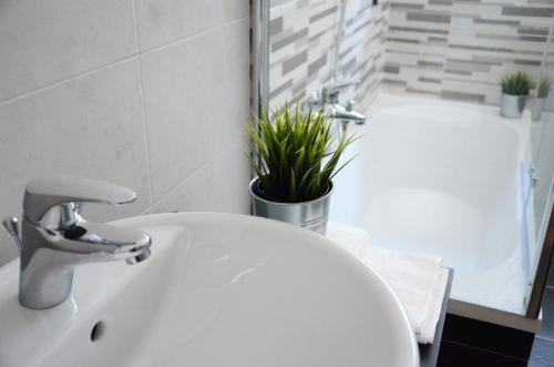 A Hotelcom Mandala Bed Breakfast Pensione Viterbo