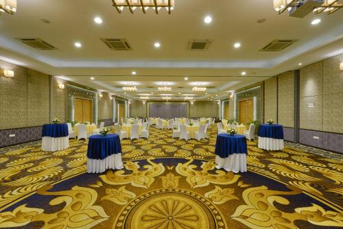 宴會廳, Davanam Sarovar Portico Suites Bengaluru in 班加羅爾