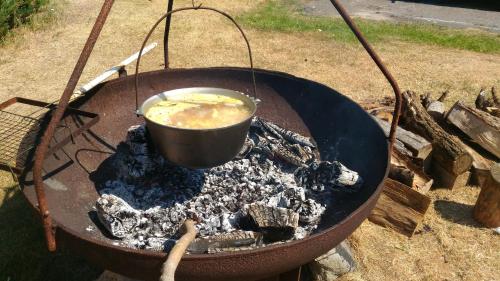 White House - image 3