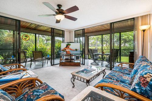 Two-Bedroom Apartment room in Keauhou Kona Surf & Racquet Club #6-104