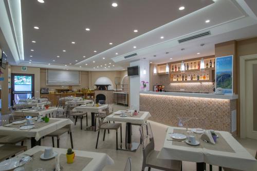 Bar/lounge, Villa Paradise Resort in Agerola