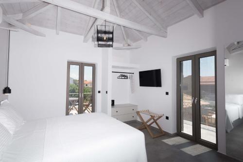 Calme Suites Mani - image 3