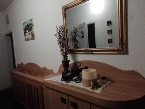 Mama's House - image 14