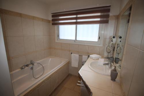 VILLA JALNA chambre, suites et appartement photo 19