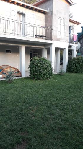 Zaton Guesthouse in Chetkoysu