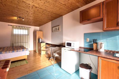 Apartmánový dom RED (Apartmanovy dom RED) in Podhajska