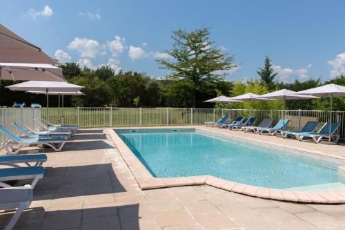 Swimmingpool, Ibis Budget Sisteron in Sisteron