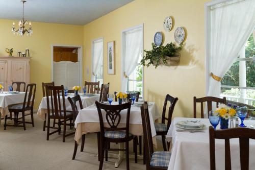 Facilities, Magnolia Springs Bed and Breakfast in Waterfront/beach