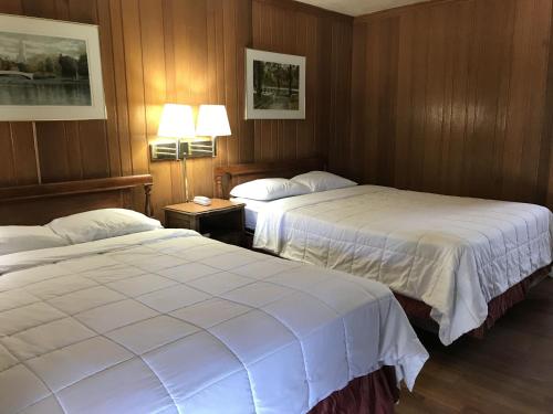 The Lincoln Lodge Urbana