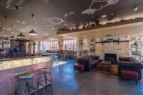 Pub/Lounge, The Formby Hotel in Devonport