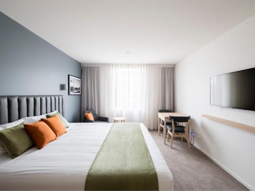Abode Kingston Room Type - Deluxe Double or Twin Room
