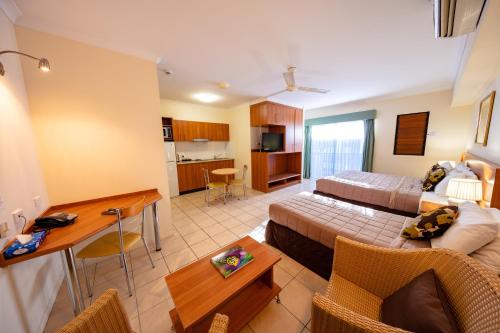 Cairns Queens Court