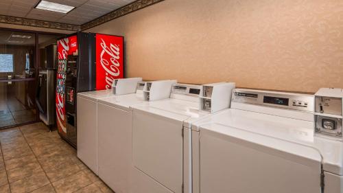 Best Western Plus Flathead Lake Inn and Suites - image 13
