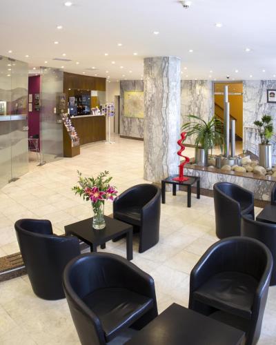 Luxury Family Hotel Bílá Labut - image 14