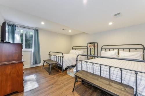 Lake Trail Treehouse