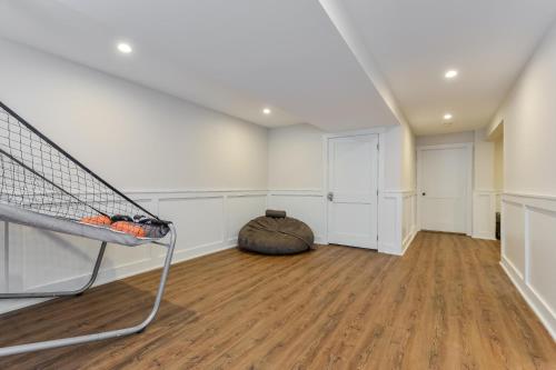 Lake Trail Treehouse