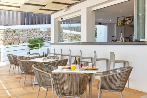 Sol Bahía Ibiza Suites - main image