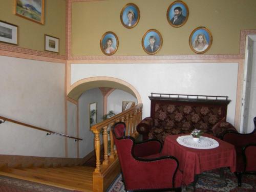 Kastelyfogado Sitke in Sitke