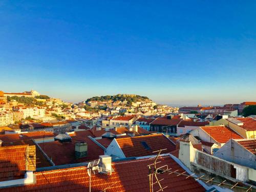 20 Top - Central Lisbon Panoramic View Apartment, Lizbona
