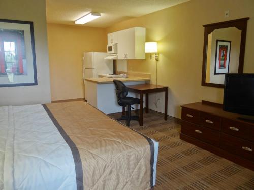 Extended Stay America Suites - Sacramento - White Rock Rd - main image