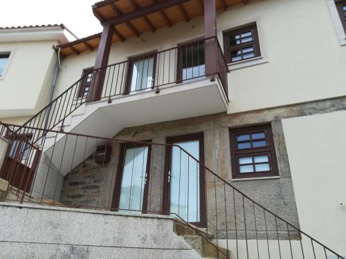  Casa Sr. Chico in Alvarenga