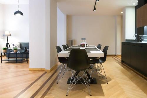 TONI'S 4BD near Classy KOLONAKI, locals enjoy it, Atény (fotografie 7)