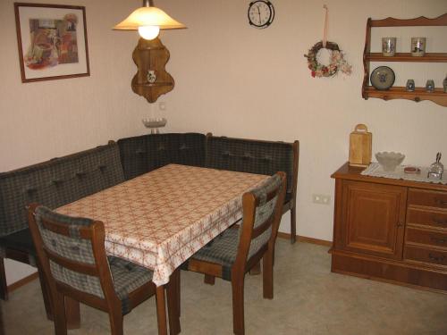 設施, Ferienwohnung Werner mit Terrasse in 阿恩多夫